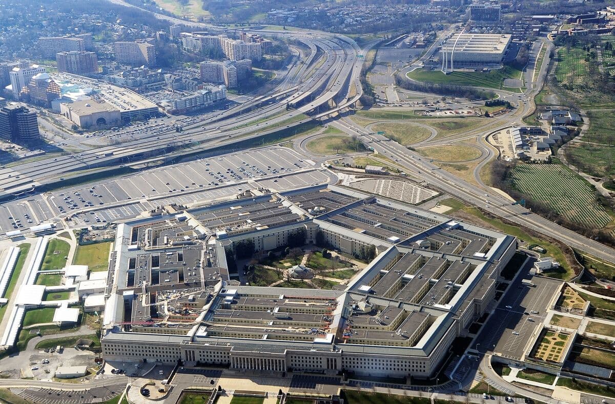 US expands domestic critical minerals processing with military base partnerships