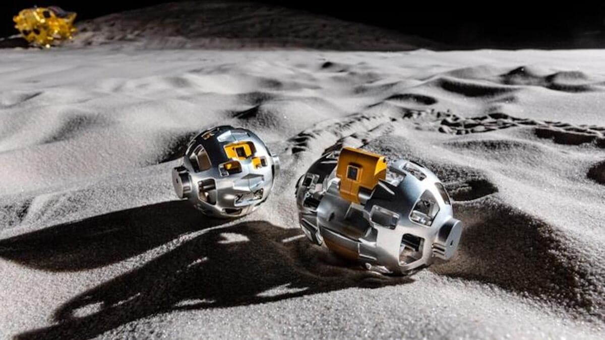 Japanese lunar rover SORA-Q demonstrates feasibility of micro-robots on Moon