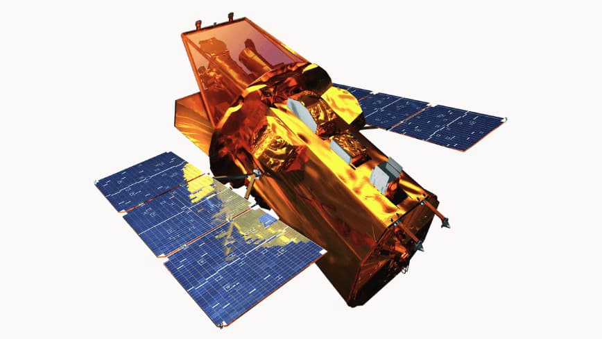 NASA contracts startup to boost aging Swift telescope out of decaying orbit
