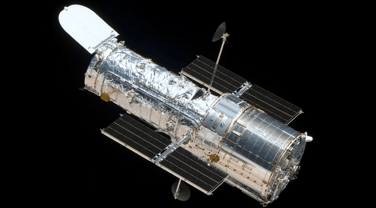 NASA explores cost-effective reboost for Hubble Space Telescope