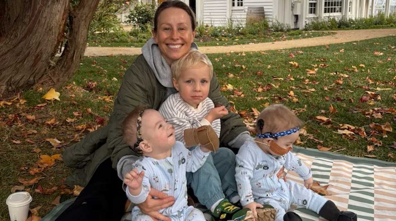 Australian surgeons perform first simultaneous dual cochlear implant surgery on deaf twins